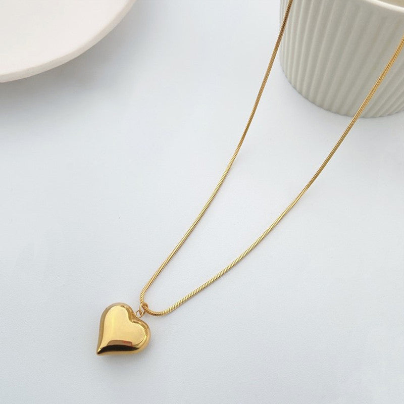 Gold-Plated Anti Tarnish Heart Themed Pendant