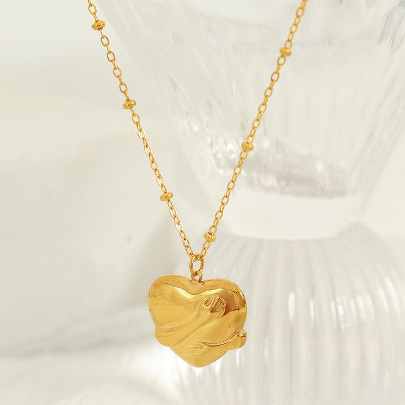 Gold-Plated Anti Tarnish Heart Themed Pendant