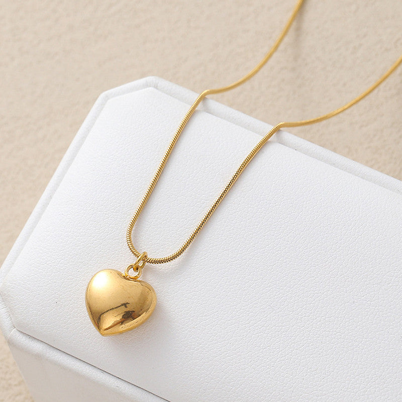 Gold-Plated Anti Tarnish Heart Themed Pendant