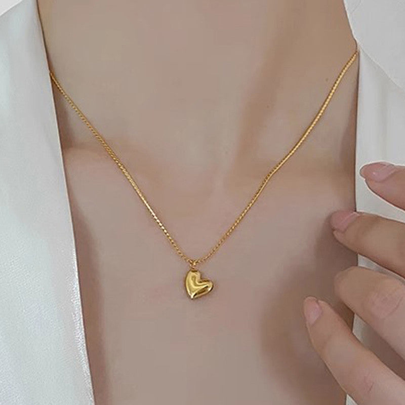 Gold-Plated Anti Tarnish Heart Themed Pendant