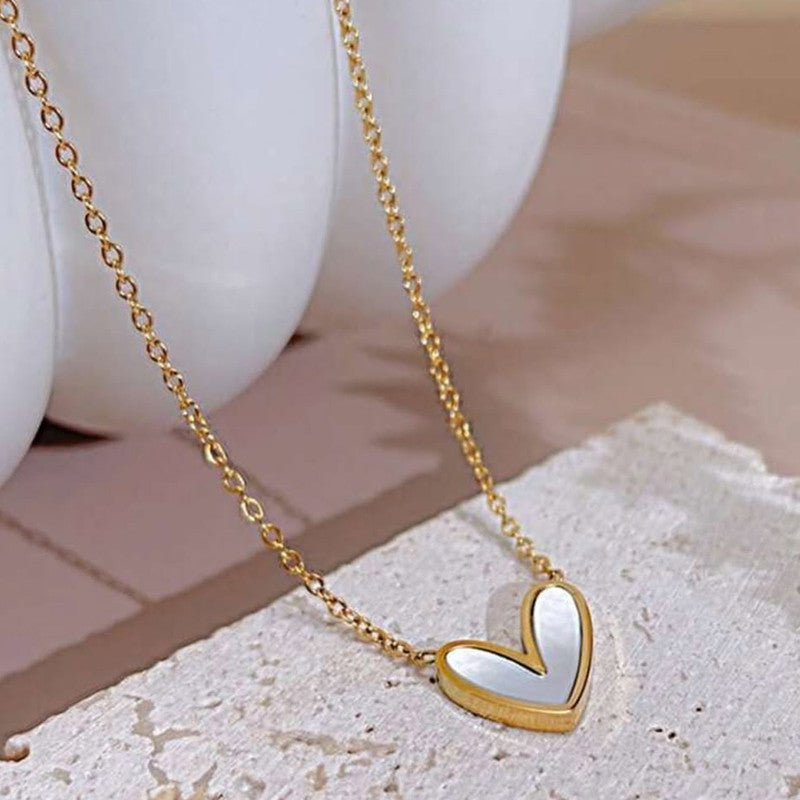 Gold-Plated Anti Tarnish Heart Themed MOP Pendant