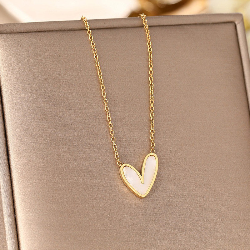 Gold-Plated Anti Tarnish Heart Themed MOP Pendant