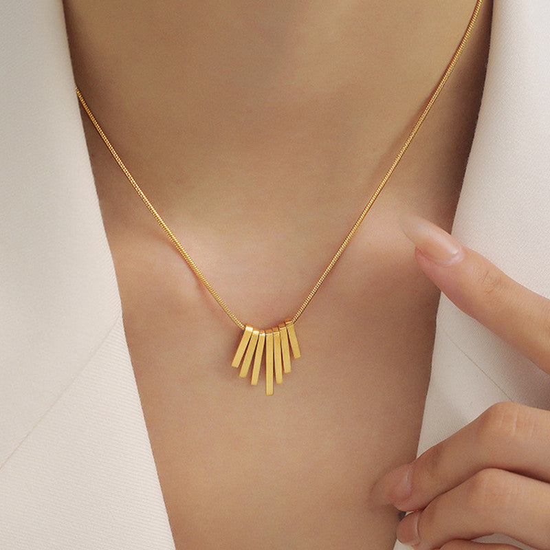 Gold Plated Anti Tarnish Stainless Steel Dangling Stripes Pendant