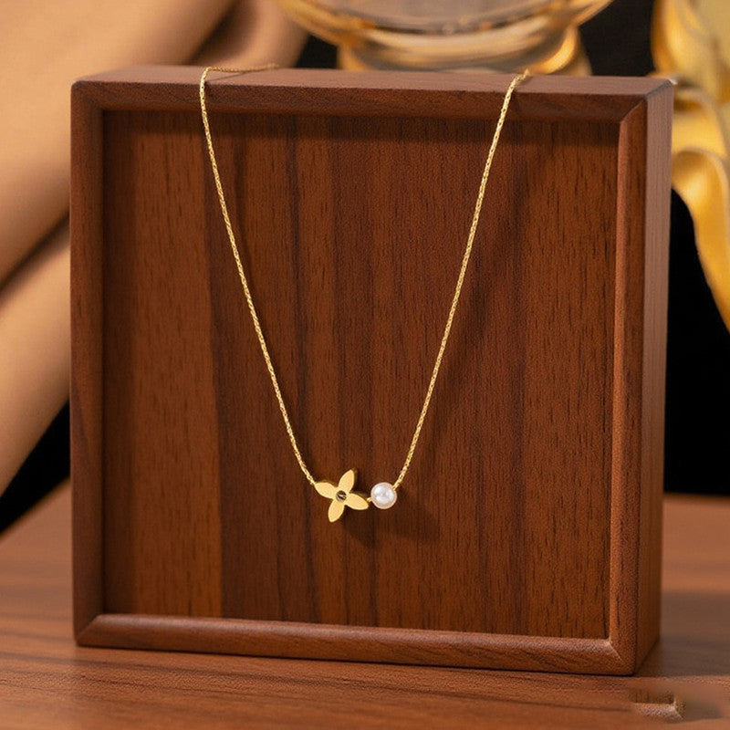 Gold Plated Anti Tarnish Stainless Steel Floral Themed Pendant