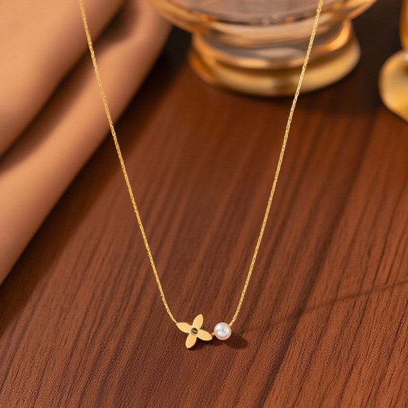 Gold Plated Anti Tarnish Stainless Steel Floral Themed Pendant