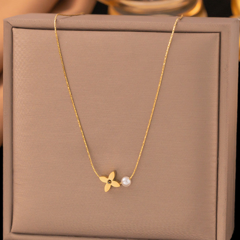 Gold Plated Anti Tarnish Stainless Steel Floral Themed Pendant