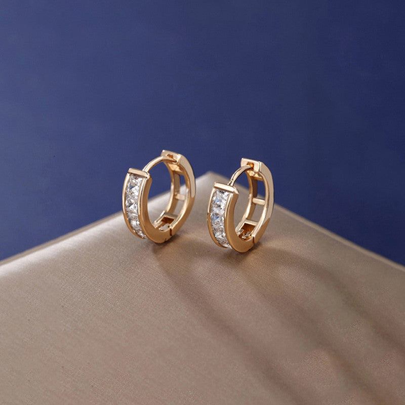 Xuping Jewelry Gold-Plated Gold Toned AD Studded Hoop Earrings