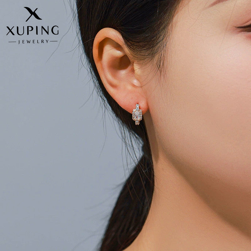 Xuping Jewelry Gold Plated Contemporary Geometric AD Studded Hoop Earrings