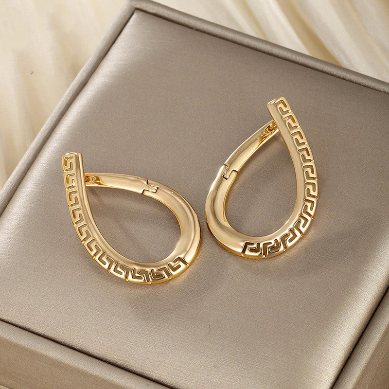 Xuping Jewelry Gold-Plated Gold Toned Cross Shaped Contemporary Hoop Earrings