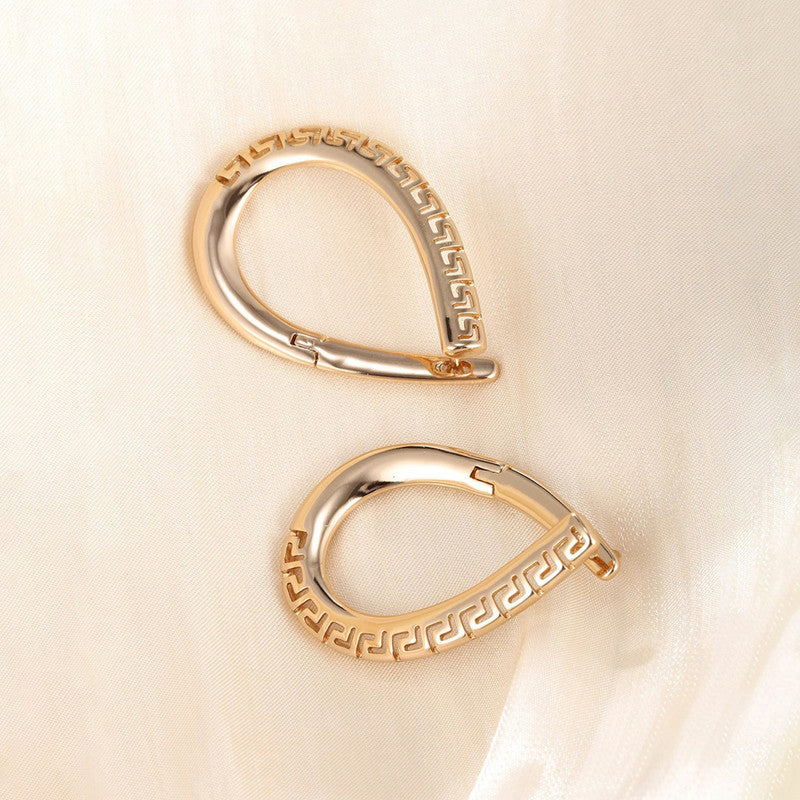 Xuping Jewelry Gold-Plated Gold Toned Cross Shaped Contemporary Hoop Earrings