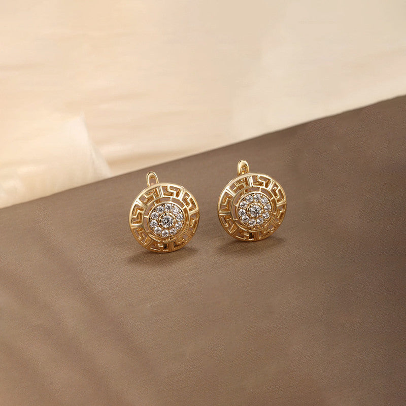 Xuping Jewelry Gold-Plated Round Shape AD Studded Stud Earrings