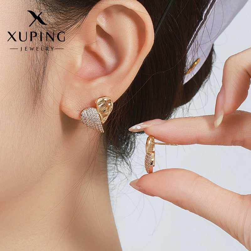 Xuping Jewelry Gold-Plated Heart Themed AD Studded Contemporary Stud Earrings