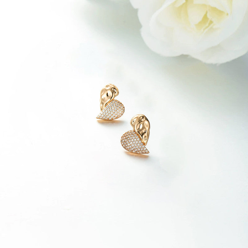 Xuping Jewelry Gold-Plated Heart Themed AD Studded Contemporary Stud Earrings
