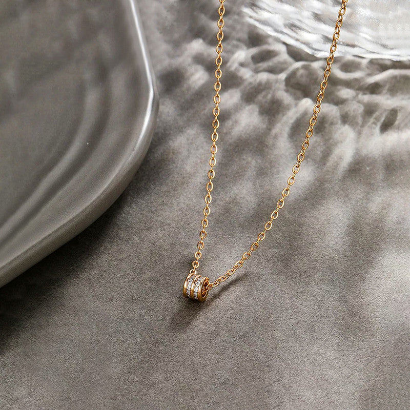 Xuping Jewelry Gold Plated AD Studded Cylindrical Pendant With Chain