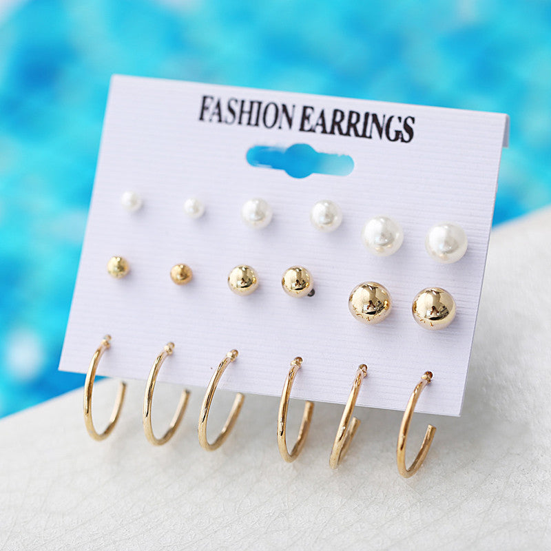 Delicate Simulated Pearl Fabulous Stud Earrings For Women