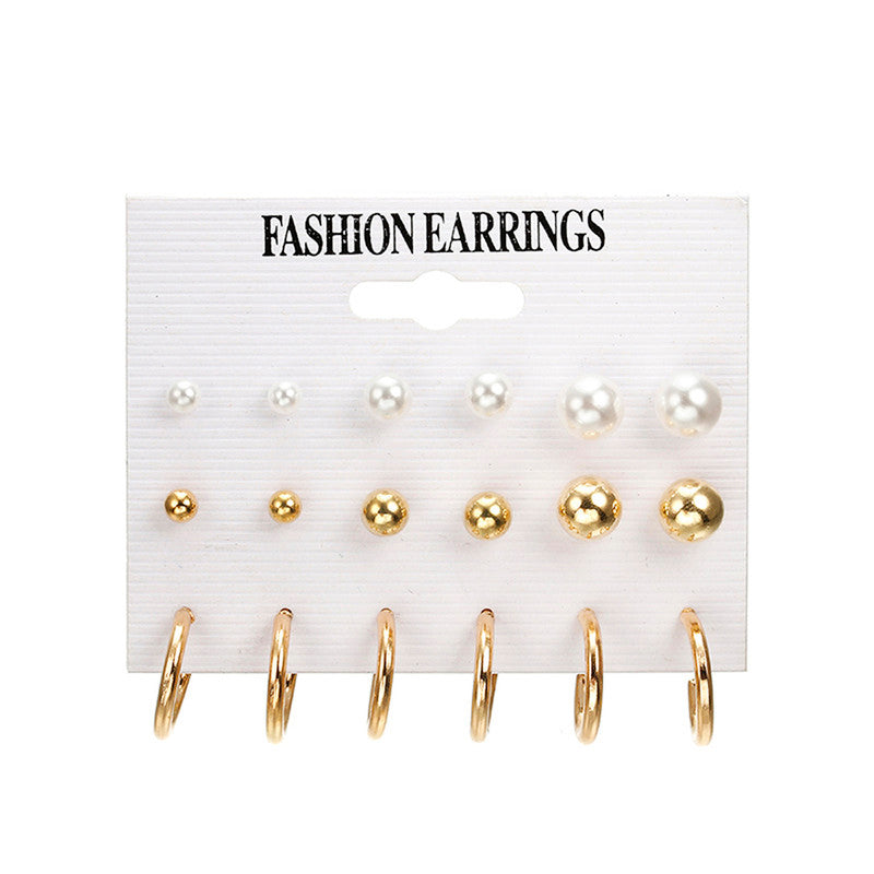 Delicate Simulated Pearl Fabulous Stud Earrings For Women