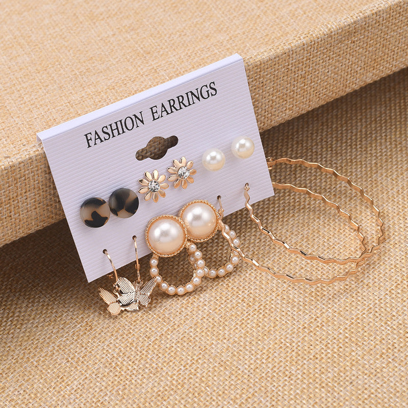 Mesmerizing Pearl and AD Gold Plated Earrings For Women