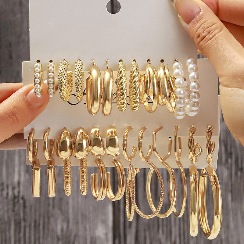 Gold Plated Set Of 18 Pairs Of Hoop And Pearl Earrings For Women