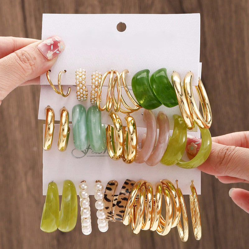 Gold Plated Set Of 15 Pairs Of Hoop And Pearl Earrings For Women