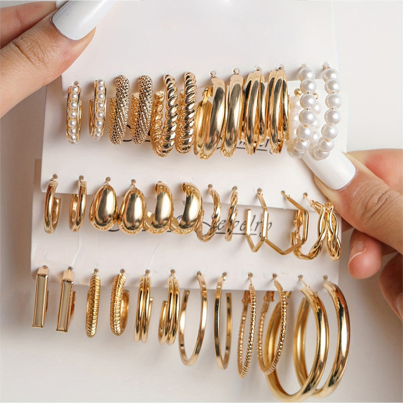 Gold Plated Set Of 18 Pairs Of Hoop And Pearl Earrings For Women