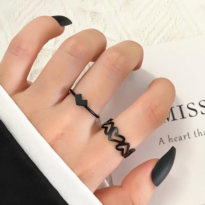 Black-Plated Heart-Themed Ring Pack of 2 For Women