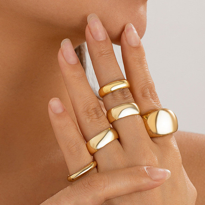 Trending Gold Plated Set of 5 Stackable Finger Rings