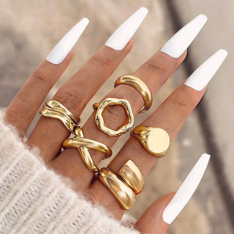 Trending Gold Plated Set of 6 Stackable Finger Rings