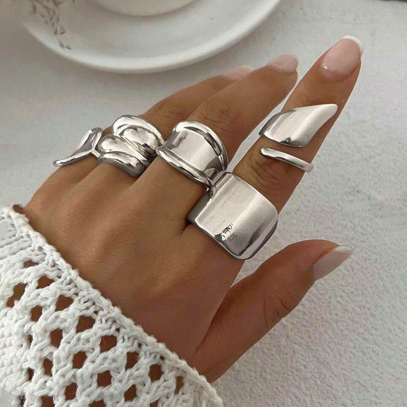 Trending Gold Plated Set of 4 Stackable Finger Rings