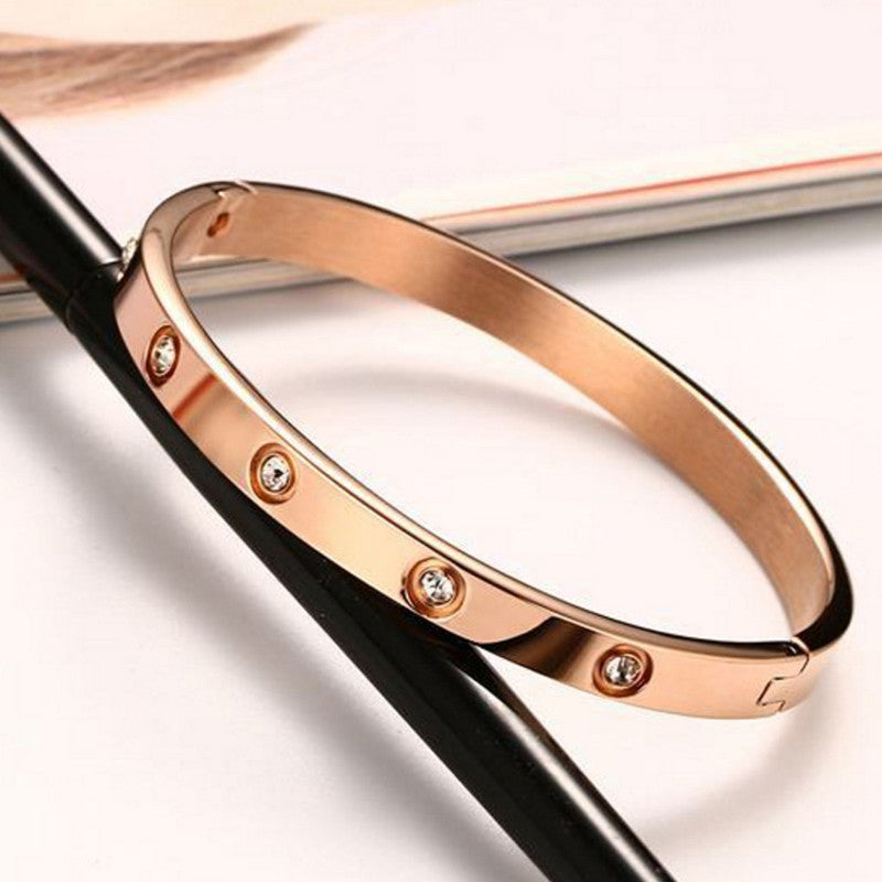 Stainless Steel Contemporary Rose Gold Plated Love AD Bracelet For Women