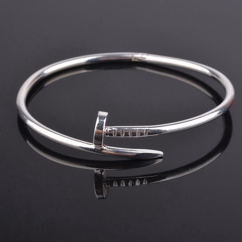 Stainless Steel Silver Plated Stainless Steel Anti Tarnish Nail Bracelet For Women