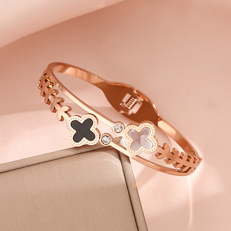 Stainless Steel Rose Gold Plated Mother of Pearls Two Clover Leaf Irish Design Bracelet For Women