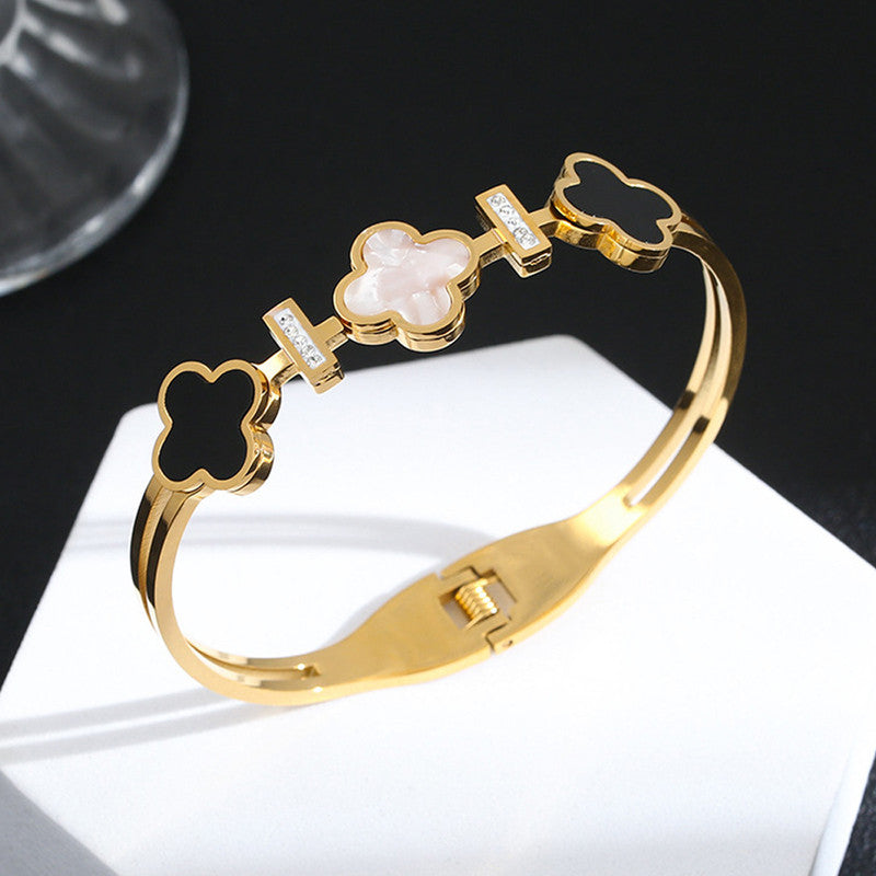 Stainless Steel Gold Plated Mother of Pearls Three Clover Leaf Irish Design Anti-Tarnish Bracelet For Women