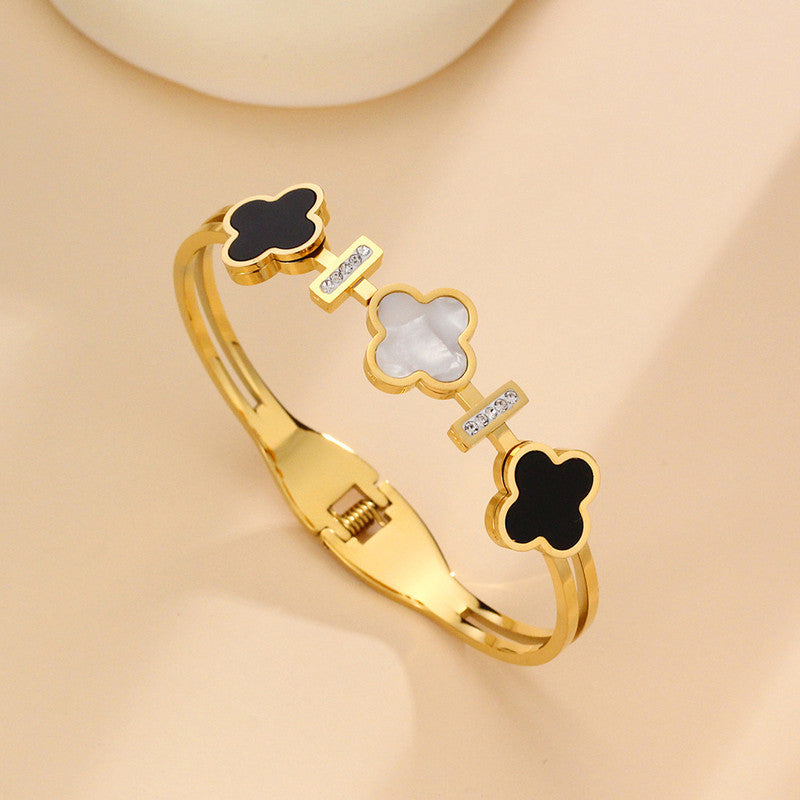 Stainless Steel Gold Plated Mother of Pearls Three Clover Leaf Irish Design Anti-Tarnish Bracelet For Women