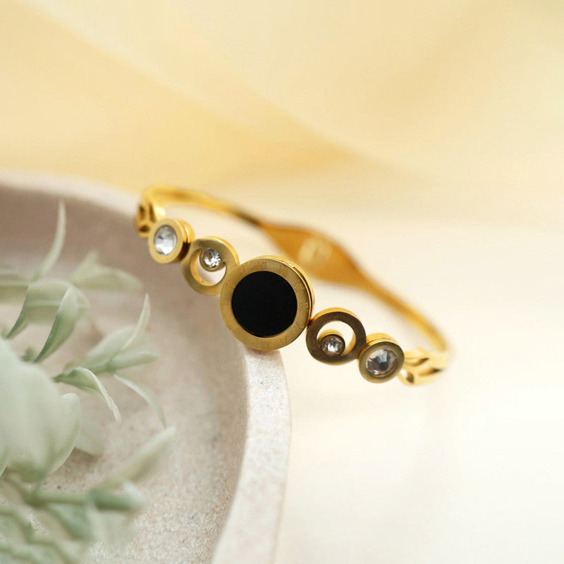 Gold Plated Stainless Steel Roman Numerals Anti Tarnish Geometric Bracelet