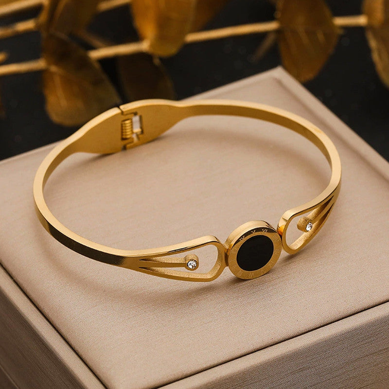 Gold Plated Stainless Steel Roman Numerals Anti Tarnish Geometric Bracelet
