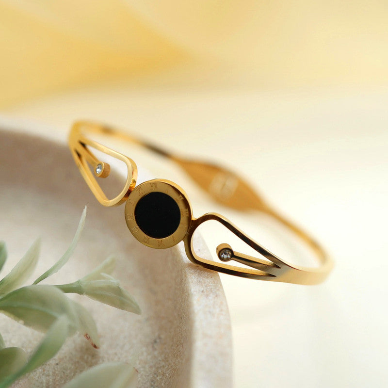 Gold Plated Stainless Steel Roman Numerals Anti Tarnish Geometric Bracelet