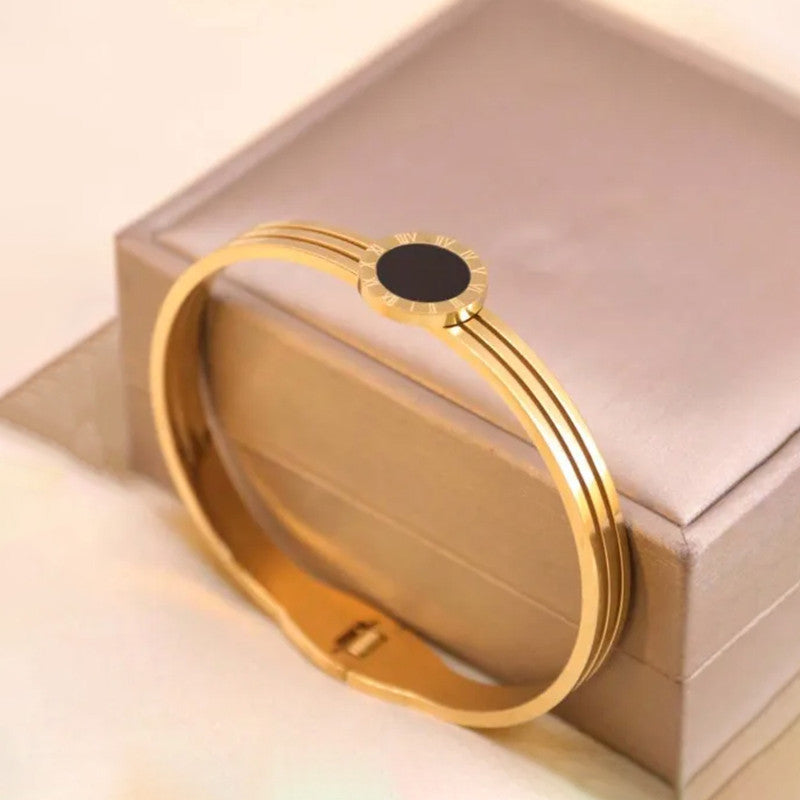 Gold Plated Stainless Steel Roman Numerals Anti Tarnish Geometric Bracelet