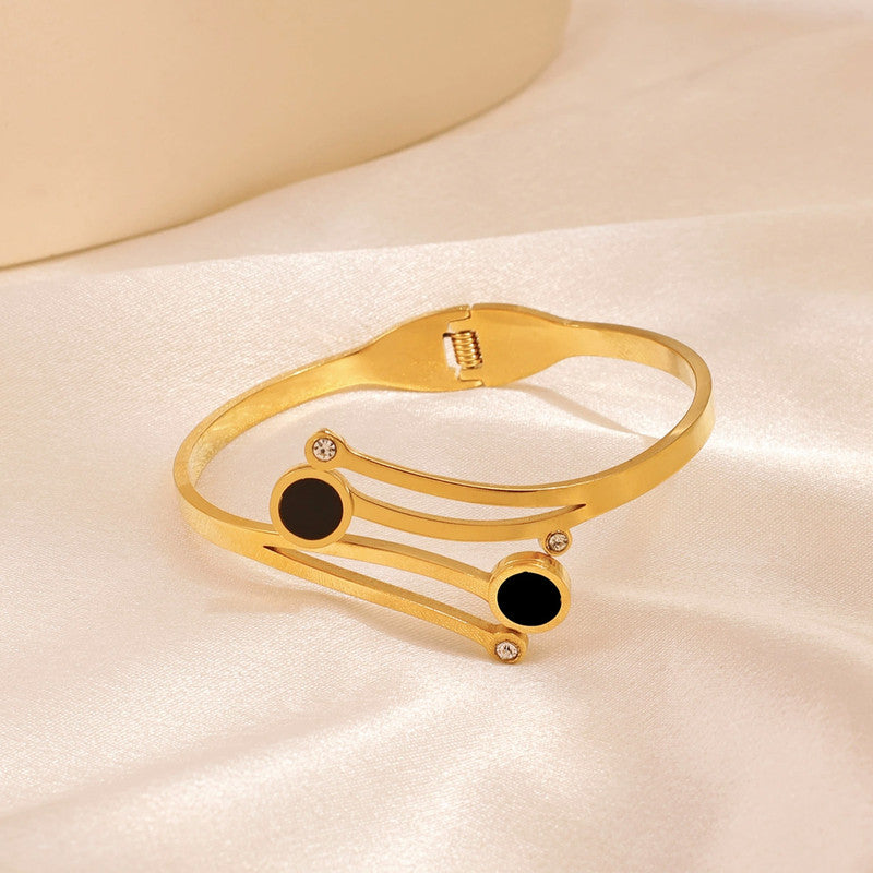 Gold Plated Stainless Steel Contemporary Anti Tarnish Geometric Bracelet