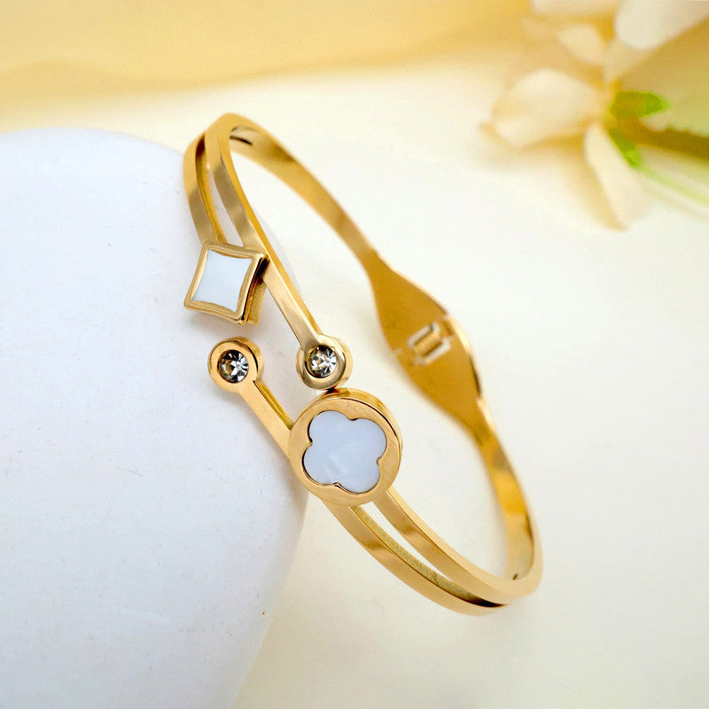 Gold Plated Stainless Steel Clover Themed Anti Tarnish Bangle Style Bracelet