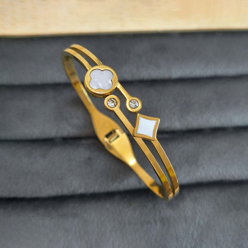 Gold Plated Stainless Steel Clover Themed Anti Tarnish Bangle Style Bracelet