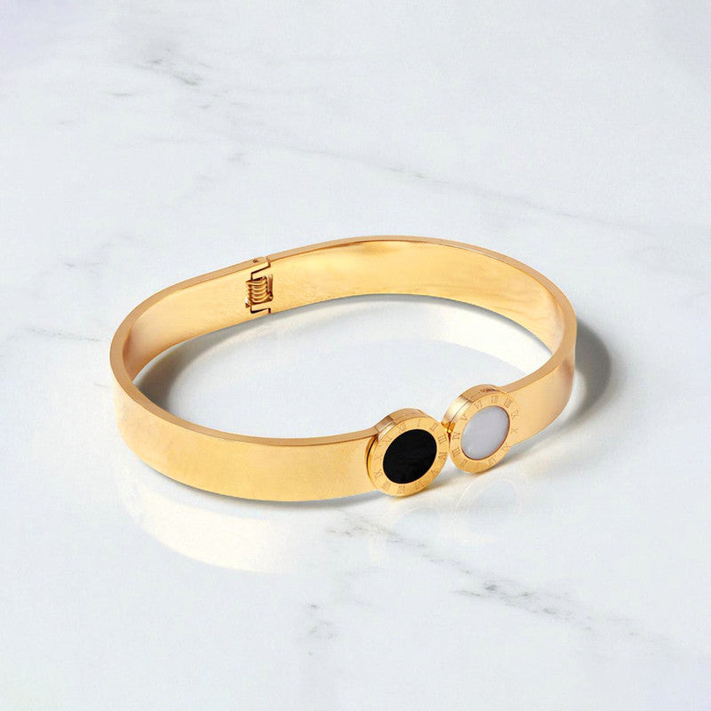 Gold Plated Stainless Steel Roman Numerals Anti Tarnish Geometric Bracelet