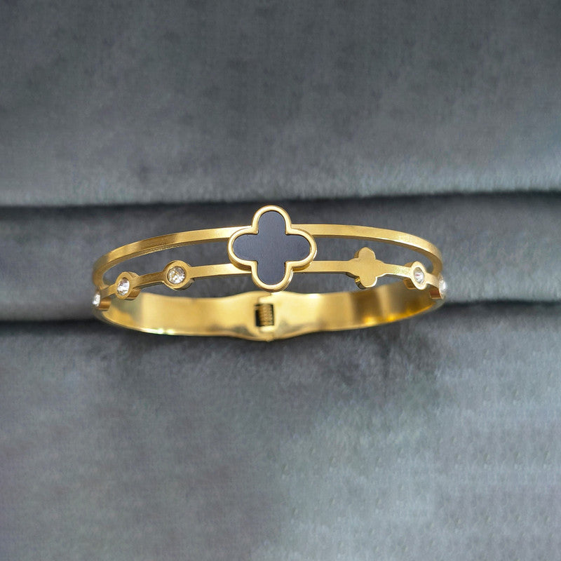 Gold Plated Stainless Steel Clover Themed Anti Tarnish Bangle Style Bracelet