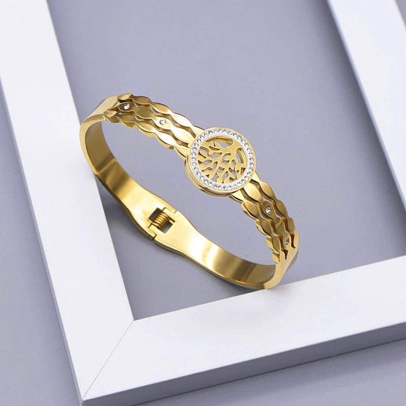 Gold Plated Stainless Steel Contemporary Anti Tarnish Geometric Bracelet