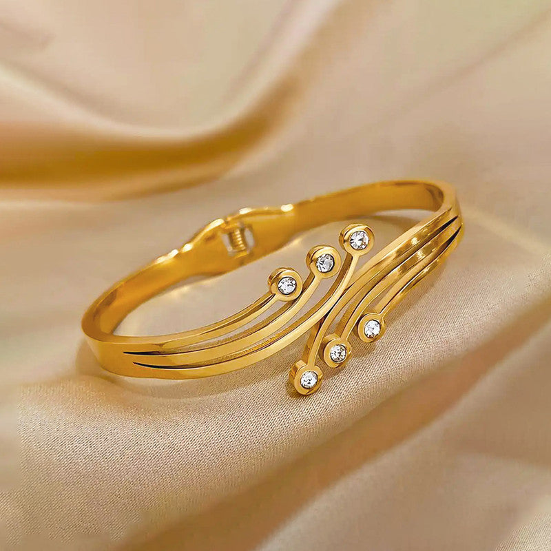 Gold Plated Stainless Steel Contemporary Anti Tarnish Geometric Bracelet